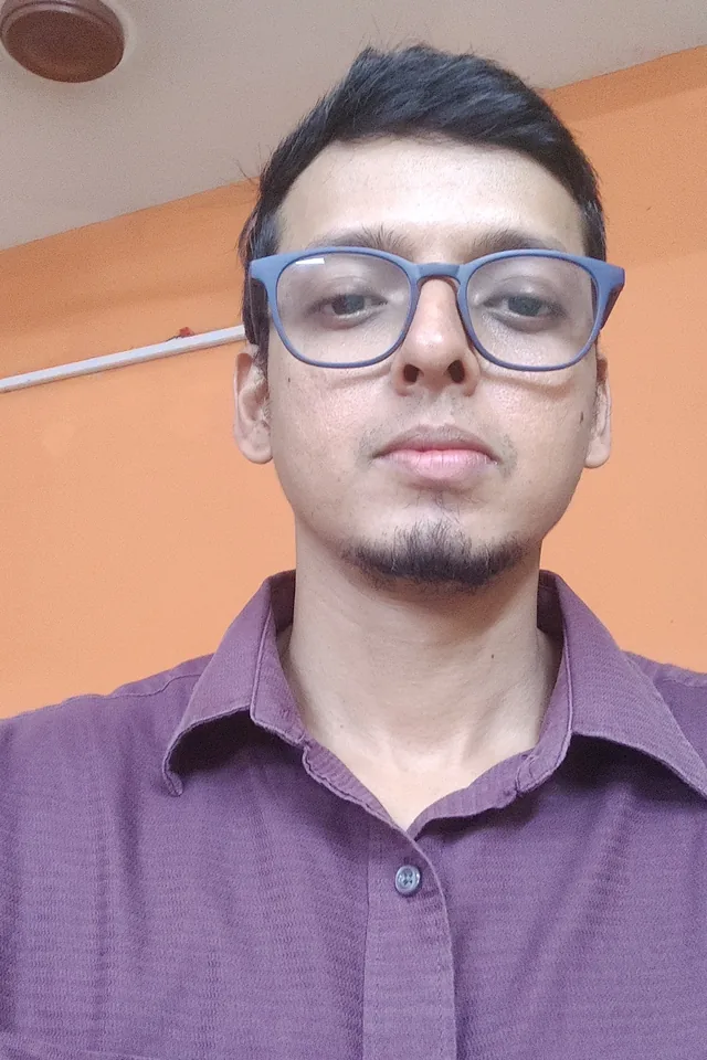 Indiaverse theme: guest photo before the AI transformation